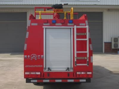 JDF5040GXFSG10/E6型水罐消防車
